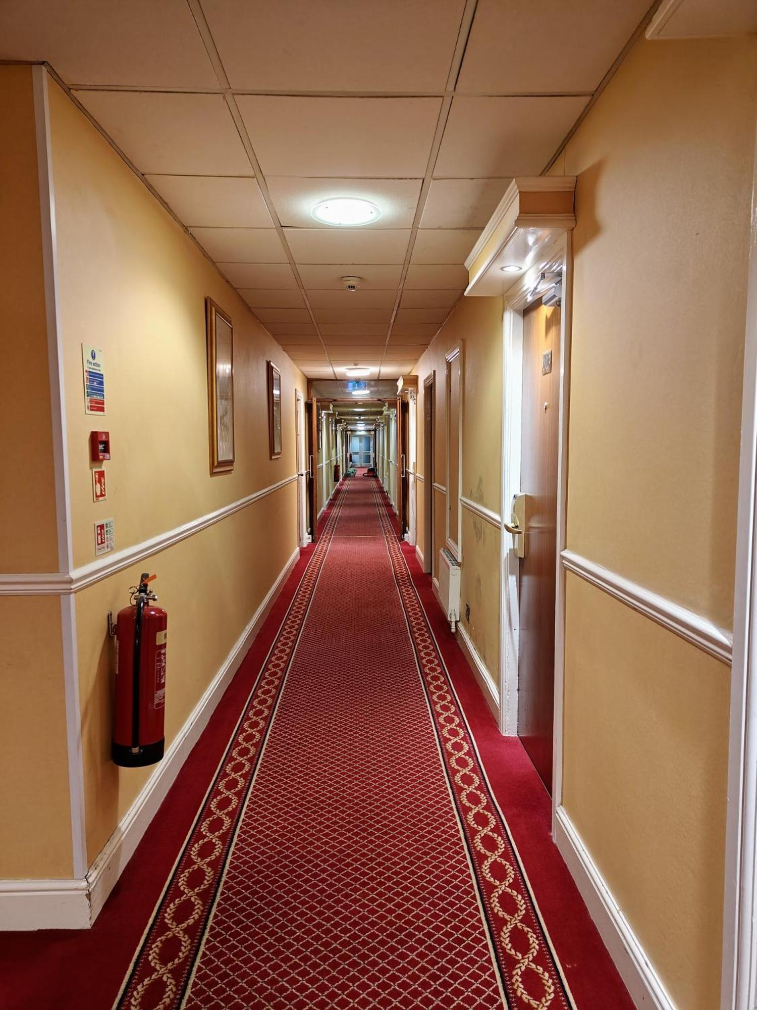 Hotel Carlton Park 3*