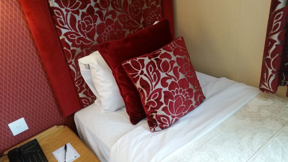 Carlton Park Hotel