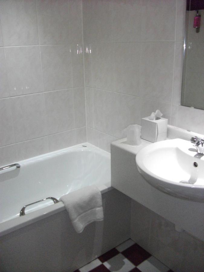 Carlton Park 3* Rotherham