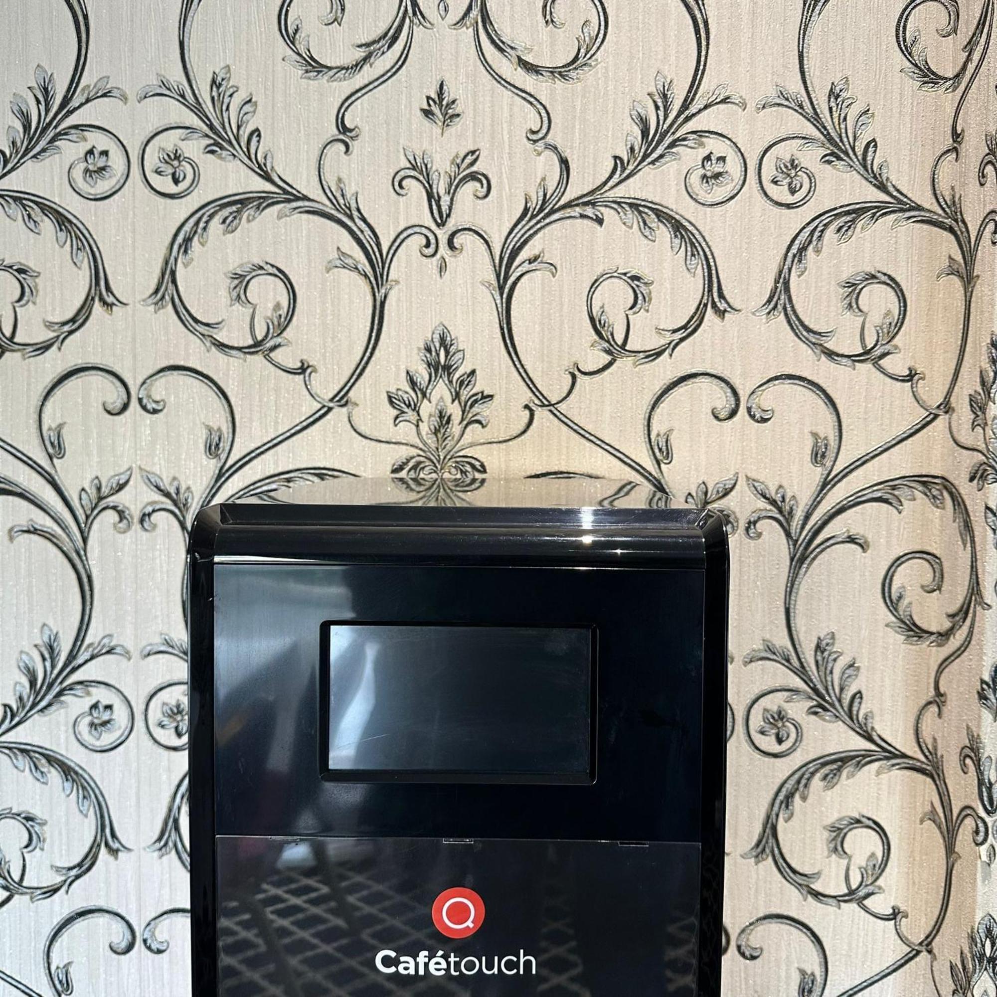 Carlton Park Отель 3*